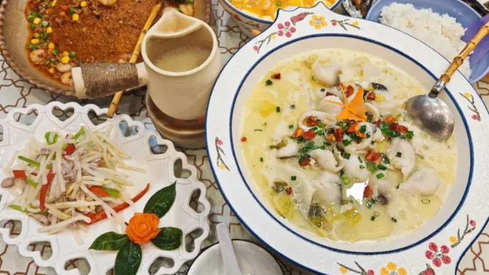 蚕娘家招牌青花鱼