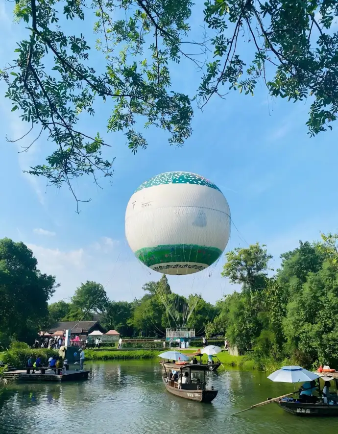 西溪氦气球