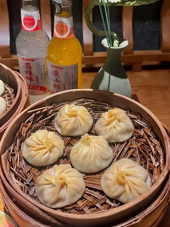 吴盛兴绉纱汤包馆