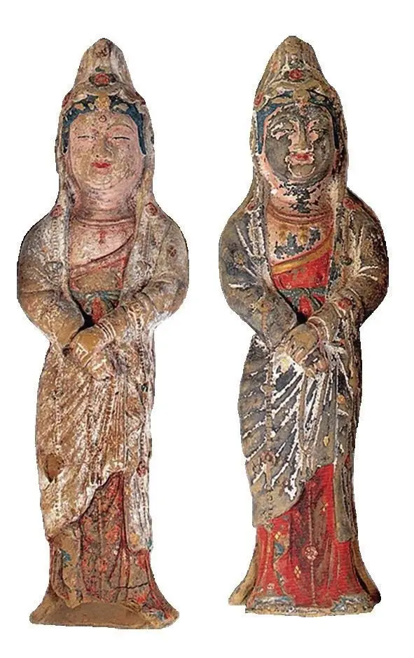 彩绘描金泥质观音立像