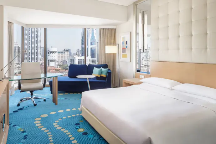 上海万丽酒店江景房