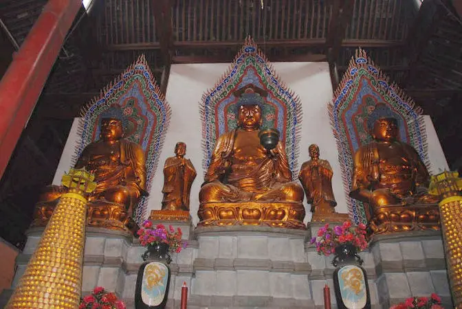 大明寺天王殿佛像