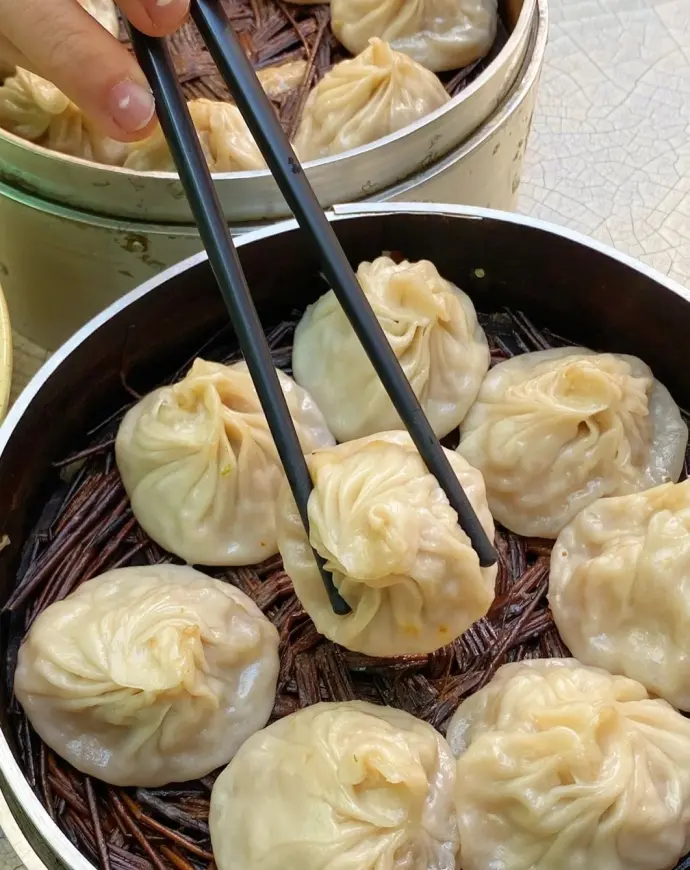 南京笑云开汤包店