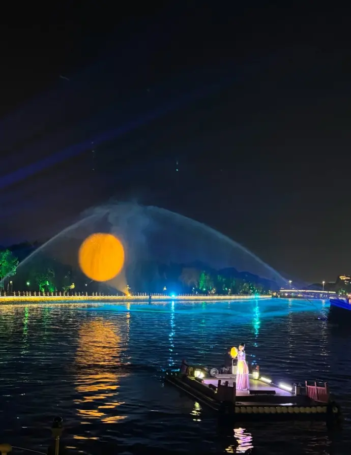 扬州古运河夜游